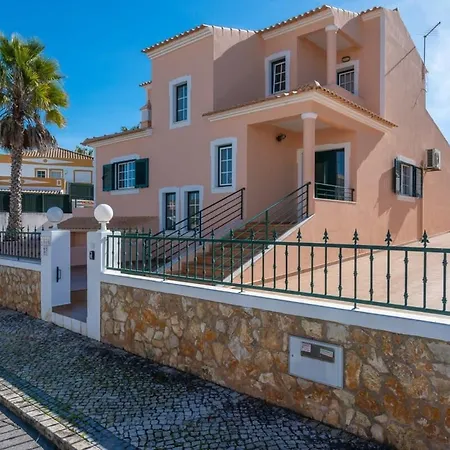 Santa Maria - Close To Old Town *